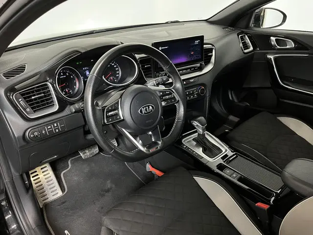 Kia ProCeed 1.5 T-GDi MHEV GT-Line Edition 2021 Benzine 2