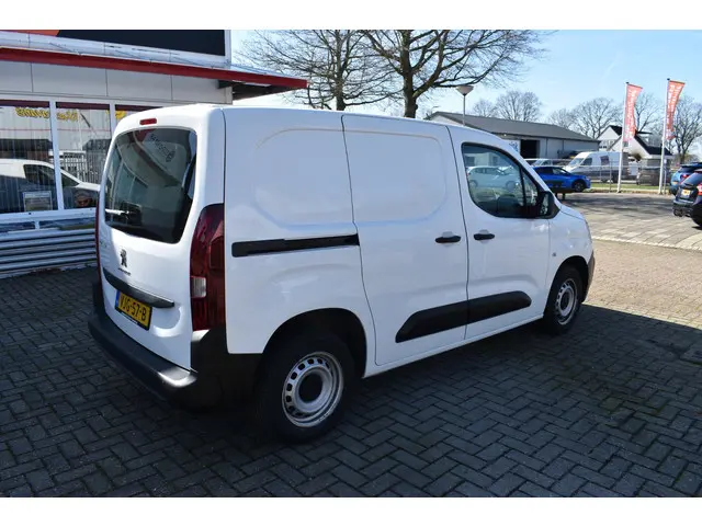 Peugeot Partner 1.5 BlueHDI Premium 2021 Diesel 4