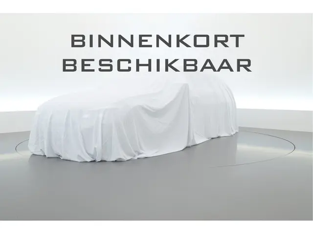 Volkswagen Transporter 2.0 TDI L2H1 2022 Diesel