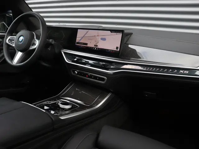 BMW X5 xDrive50e 2025 Hybride Benzine 20