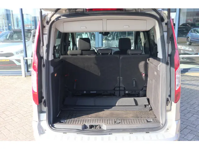 Ford Tourneo Connect Compact 1.0 Titanium 2015 Benzine 41