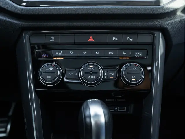 Volkswagen T-Roc 2.0 TSI 4Motion 190PK 2017 Benzine 16