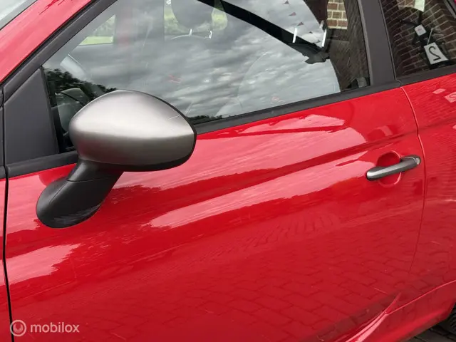Fiat 500 1.0 Hybrid RED 2021 Benzine 22