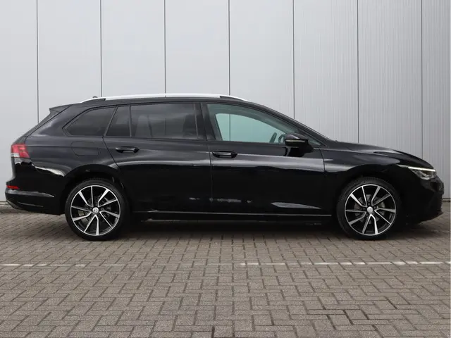 Volkswagen Golf Variant 1.0 TSI Life 2021 Benzine 15