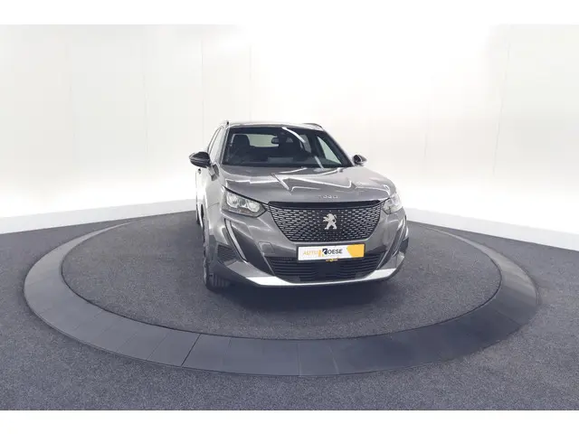 Peugeot 2008 PureTech 130 EAT8 Allure 2023 Benzine 76