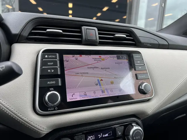 Nissan Micra 1.0 IG-T Tekna 2019 Benzine 15