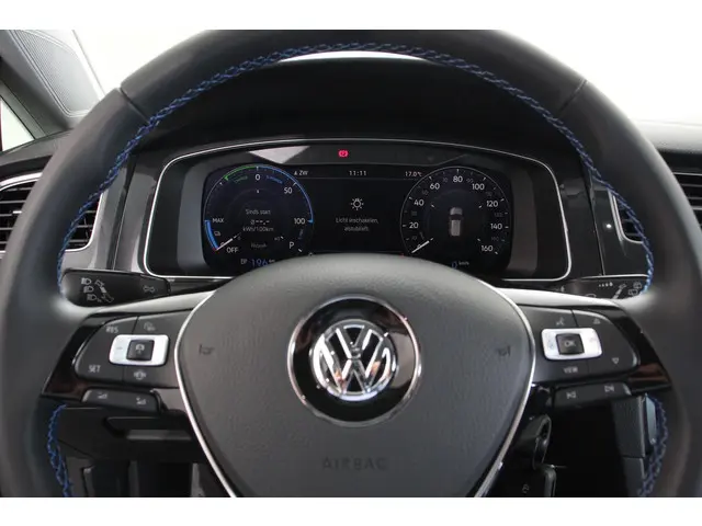 Volkswagen e-Golf e-Golf 2019 Elektrisch 17