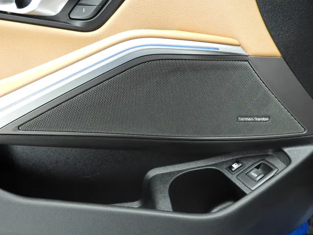 BMW 3 Serie Touring 330e 2024 Hybride Benzine 18