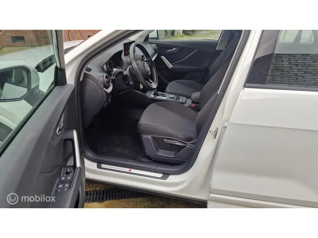 Audi Q2 35 TFSI CoD Sport trekhaak 2019 Benzine 14