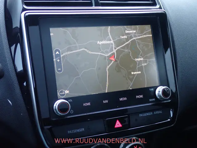 Mitsubishi ASX 2.0 Instyle 2019 Benzine 16