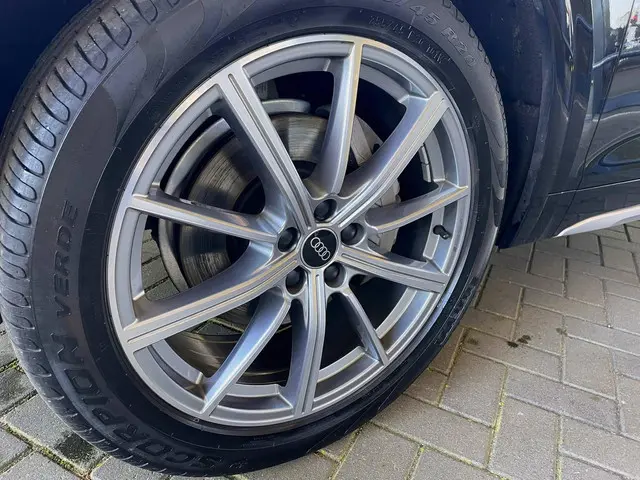 Audi Q5 40 TFSI S edition 2023 Hybride Benzine 22