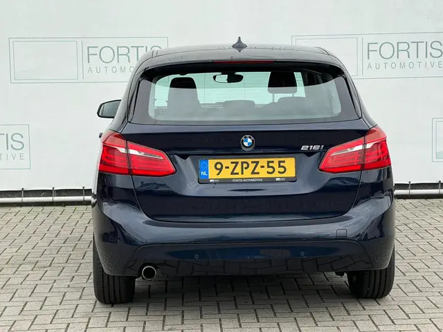 BMW 2 Serie Active Tourer 218i Executive 2015 Benzine 16