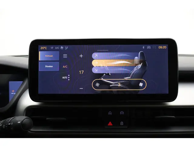 Jeep Avenger 1.2 e-Hybrid Summit 2025 Hybride Benzine 26