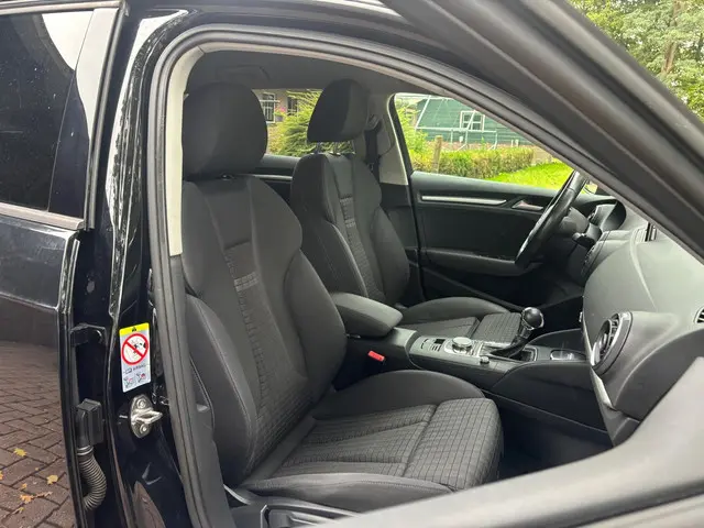 Audi A3 SPORTBACK 1.8 TFSI Ambition 2013 Benzine 8