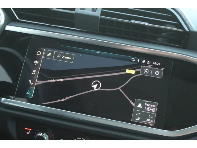 Audi Q3 35 TFSI Advanced edition 2024 Benzine 19