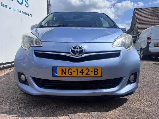 Toyota Verso-S 1.3 VVT-i Dynamic 2012 Benzine 28