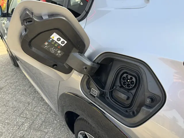 Peugeot e-208 GT Pack EV 50kWh 136 2022 Elektrisch 16