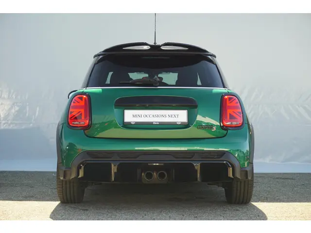 MINI 3-Deurs Cooper S 2022 Benzine 4