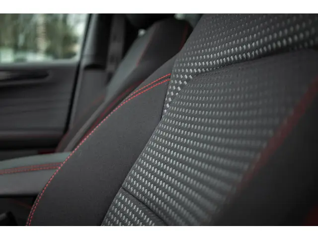 Ford Kuga 2.5 PHEV ST-Line 2022 Hybride Benzine 42