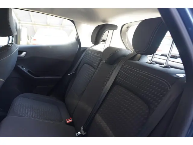 Ford Fiesta 1.0 EcoBoost Titanium 2021 Benzine 44