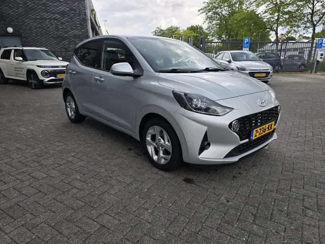 Hyundai i10 1.0 Comfort 2021 Benzine 2