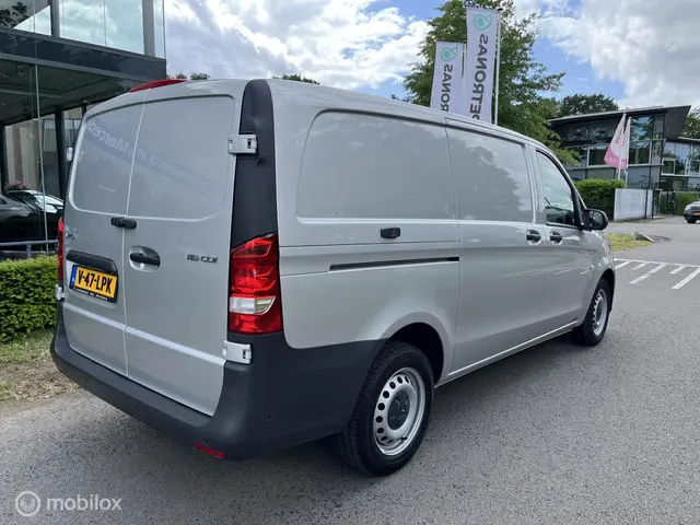 Mercedes-Benz Vito Bestel 116 CDI Lang 2023 Diesel 6