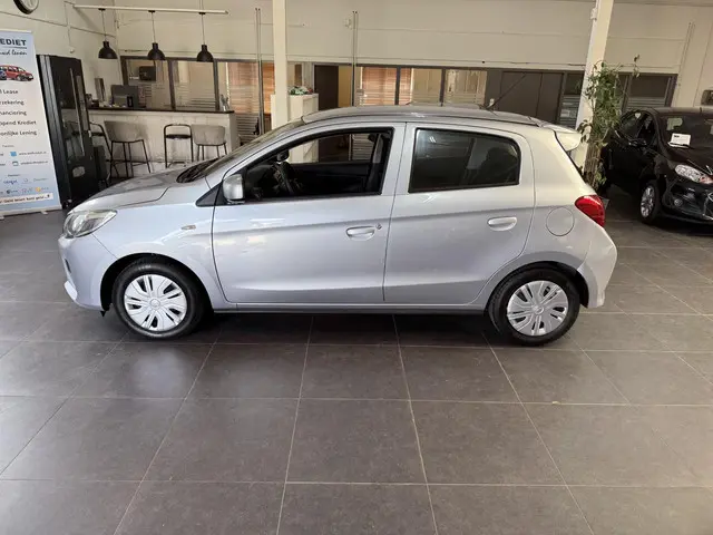 Mitsubishi Space Star 1.0 Cool+ 2021 Benzine 4