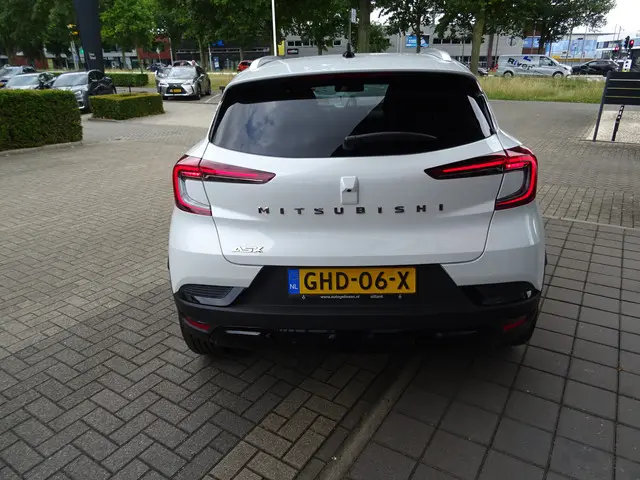 Mitsubishi ASX 1.3 DI-T Intense+ 2025 Hybride Benzine 9