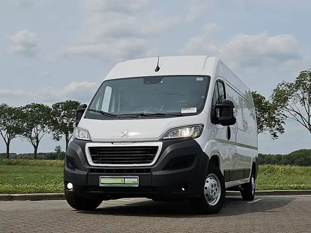 Peugeot Boxer 2.2 2024 Diesel