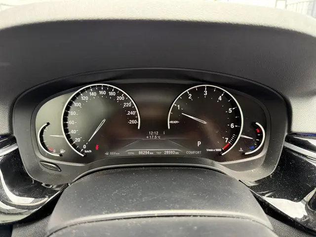 BMW 5 Serie 530i High Executive 2019 Benzine 11