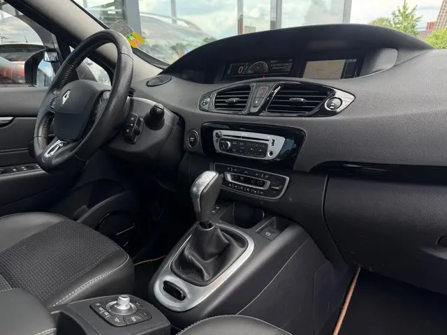 Renault Scénic 2.0 Bose Automaat | Pano. 2013 Benzine 17