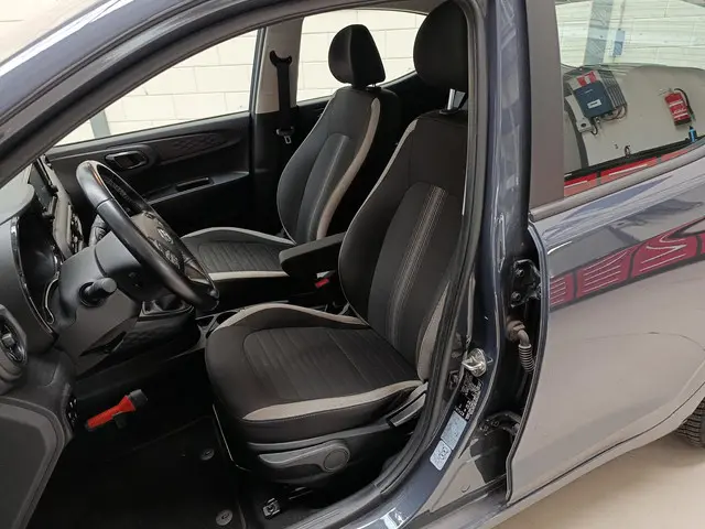 Hyundai i10 1.0 Comfort 2022 Benzine 4