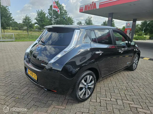 Nissan Leaf Tekna 24 kWh 2013 Elektrisch 6