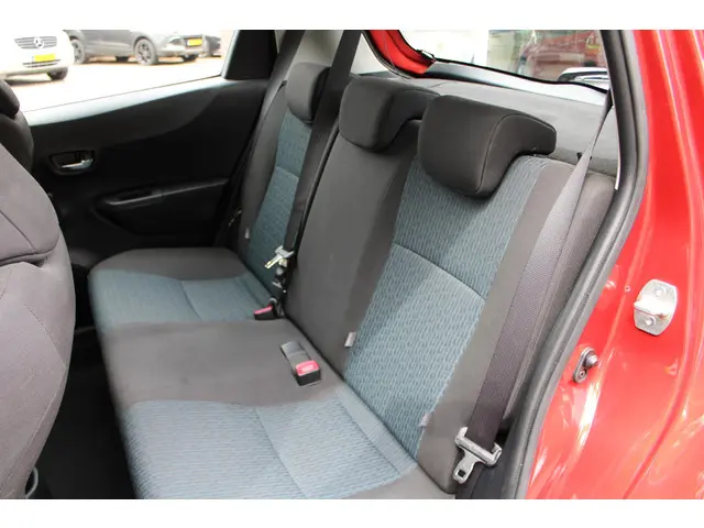 Toyota Yaris 1.3 2013 Benzine 15