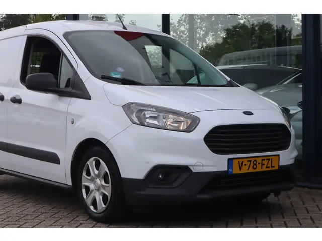 Ford Transit Courier 1.0 Trend 2019 Benzine 19