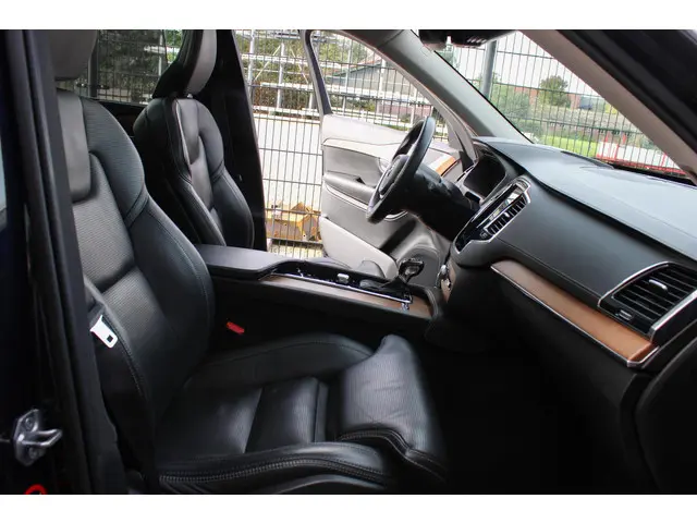 Volvo XC90 2.0 T5 AWD Inscription 2018 Benzine 22
