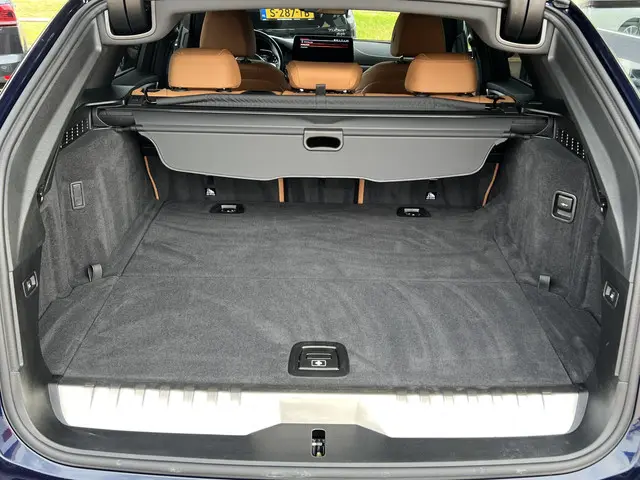 BMW 5 Serie 530e M-Sport Plus 2023 Hybride Benzine 5