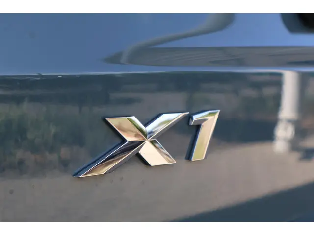 BMW X1 xDrive23i 2025 Benzine 9