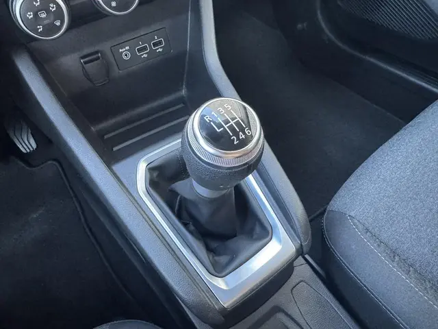 Renault Clio 1.0 TCe Zen 2021 Benzine 29