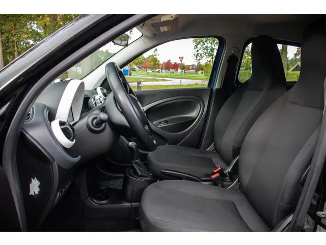 Smart Forfour 1.0 Pure 2016 Benzine 3