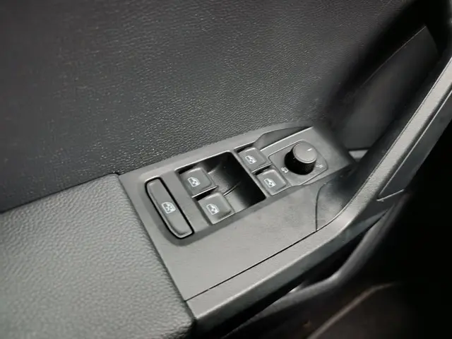 SEAT Arona 1.0 TSI Style 2022 Benzine 19