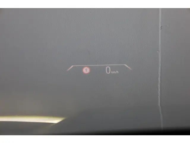 BMW X1 xDrive30e 2025 Hybride Benzine 13