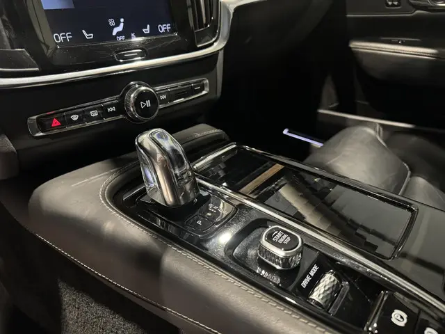 Volvo V90 2.0 T8 AWD Inscription 2019 Hybride Benzine 16