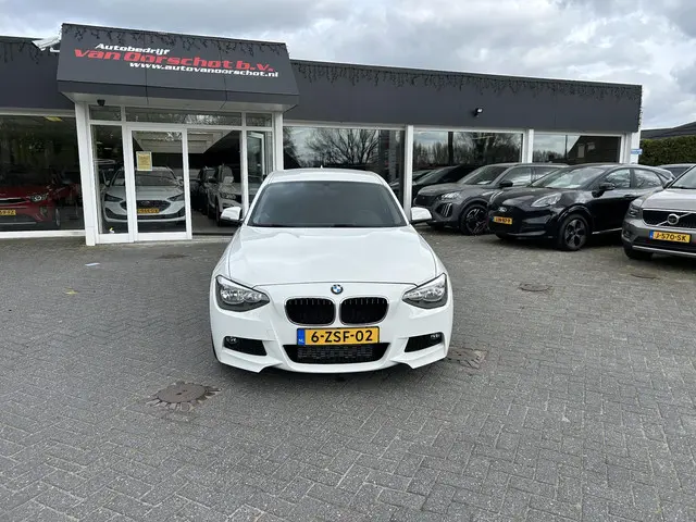 BMW 1 Serie 114i EDE 2014 Benzine 4