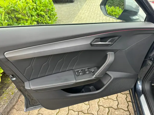 CUPRA Formentor 2.0 TSI 4DRIVE 2022 Benzine 21