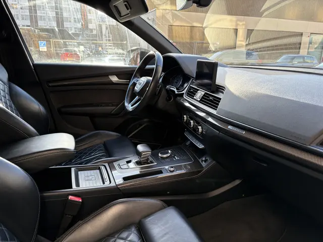 Audi Q5 2.0 TFSI quattro Launch Edition 2017 Benzine 13