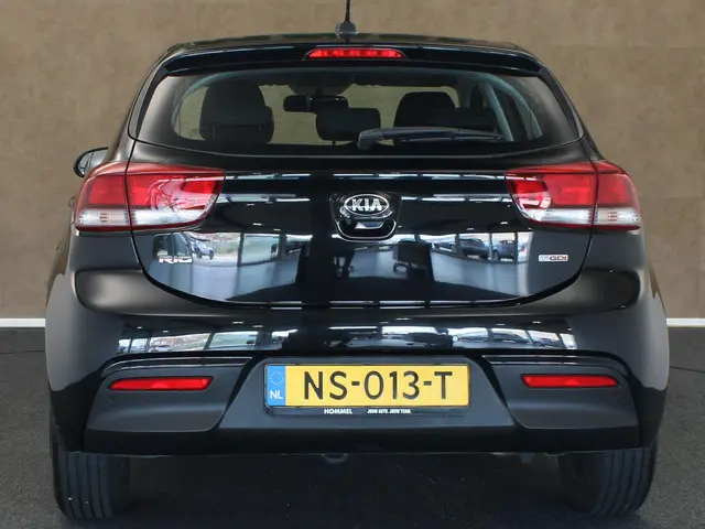 Kia Rio 1.0 TGDI ComfortPlusLine Navigator 2017 Benzine 12