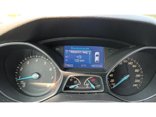 Ford Focus Wagon 1.6 Titanium Automaat 2013 Benzine 17