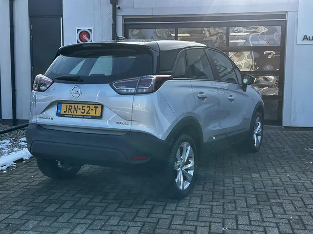 Opel Crossland X 1.2 Turbo Online Edition 2018 Benzine 2
