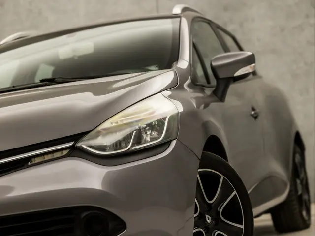 Renault Clio Estate 1.5 dCi Dynamic Sport 2013 Diesel 27